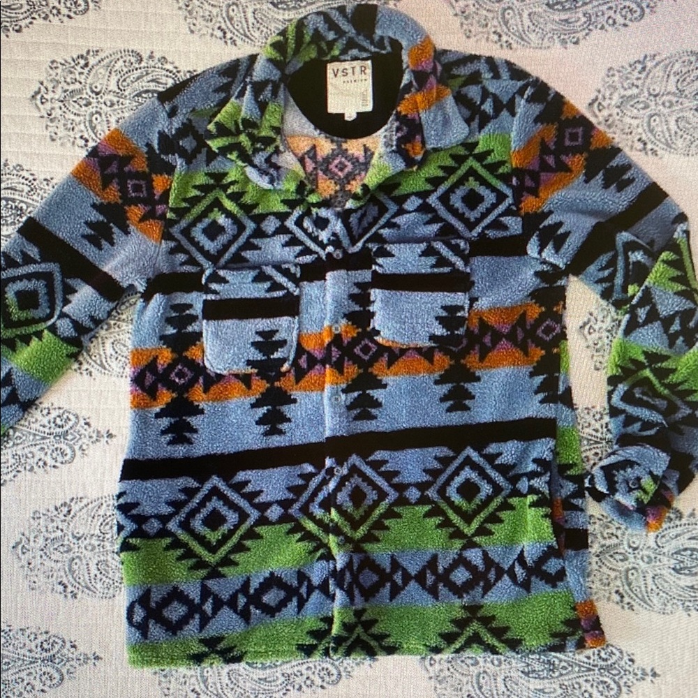 VSTR Men’s Lightweight Shirt Jacket in Multi Blue Aztec